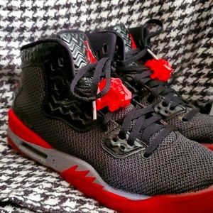 Air Jordan's Spikes - size 4.5 Youth / Womens 6.5